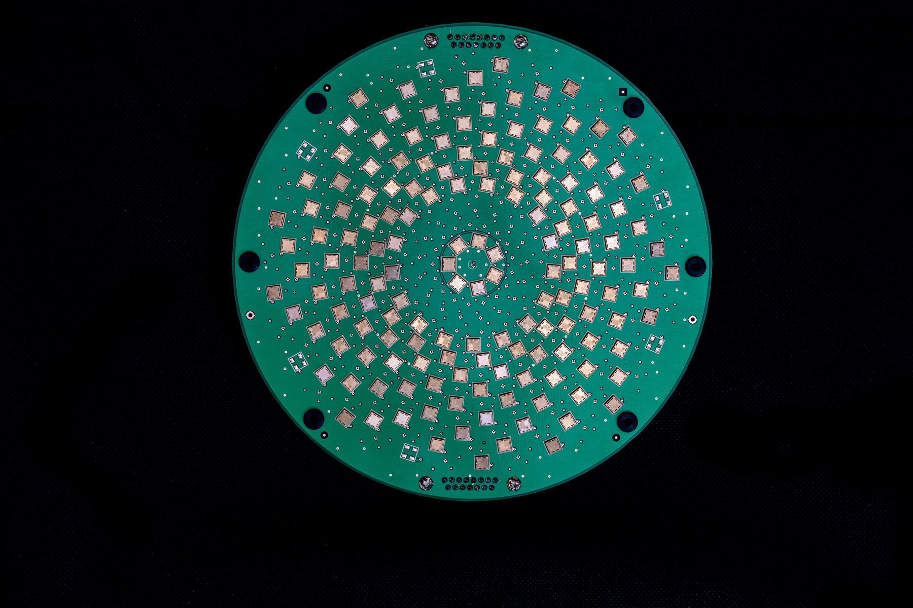 Circular ultrasonic array electronics